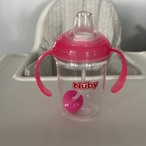 nuby Other - Nuby no spill 360° sippy cup